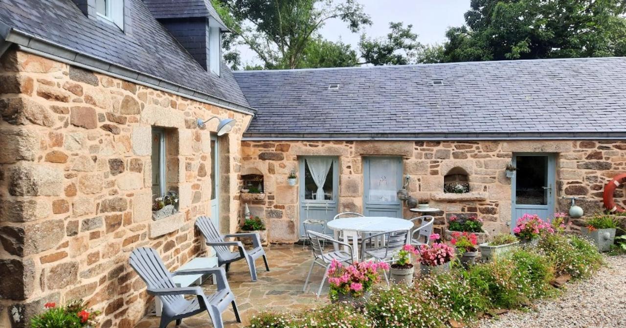 Maison Accueillante A Cleden-Cap-Sizun Avec Jardin Clos Exterior photo