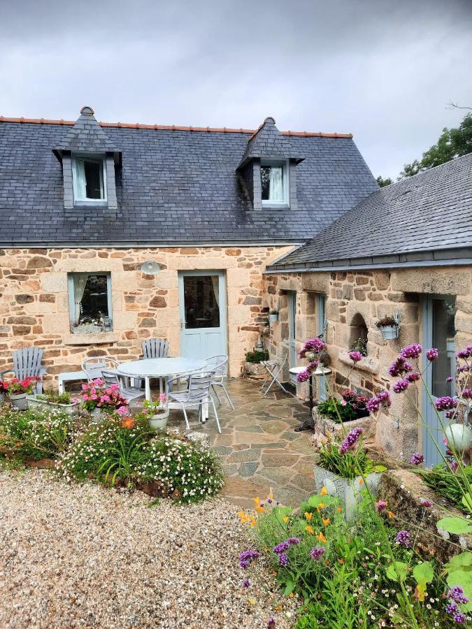 Maison Accueillante A Cleden-Cap-Sizun Avec Jardin Clos Exterior photo